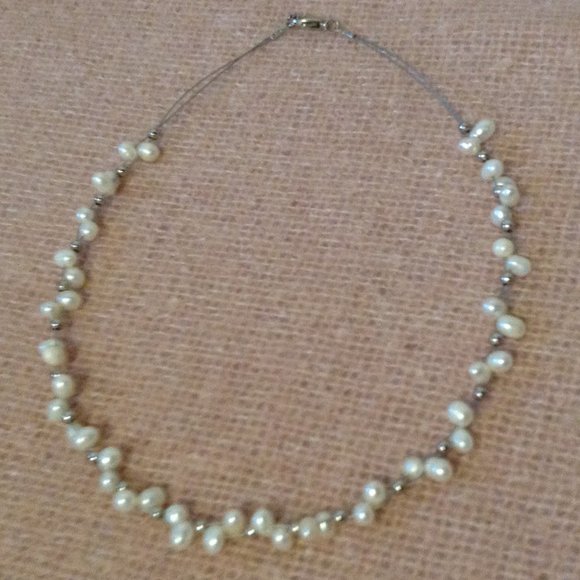 Jewelry - COSTUME JEWELRY $5 OR 3/$12. Faux pearl necklace